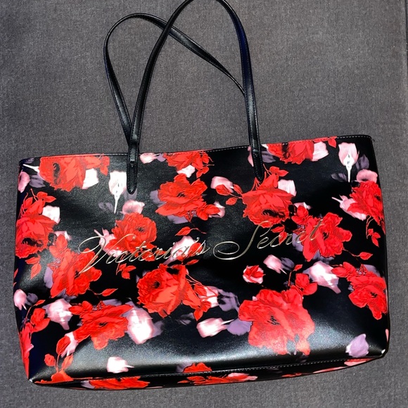 Victoria's Secret Handbags - 🌹Large Victoria’s Secret Tote Bag🌹